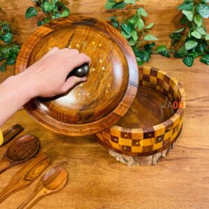 Cedar-Wooden Inlay Hot Pot